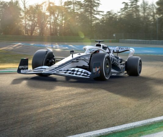 AlphaTauri назвала дату презентации машины 2023 года