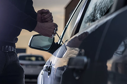 Названы самые угоняемые марки автомобилей в России