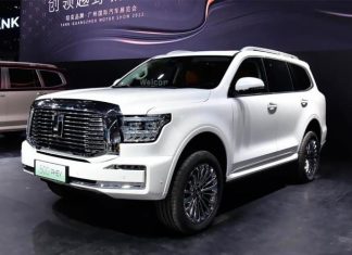Great Wall представил гибридную версию Tank 500 на автосалоне в Китае