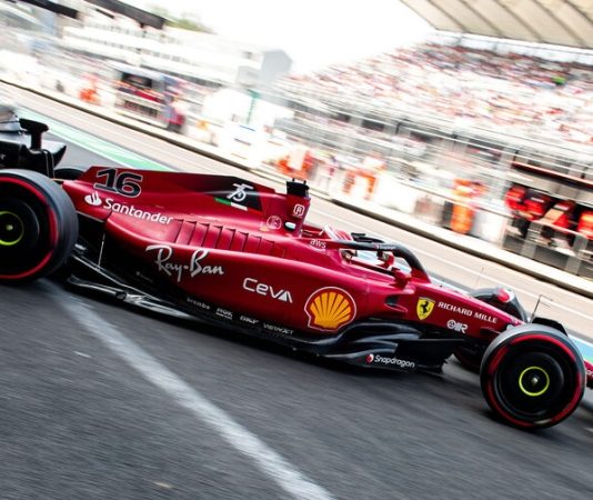 Марио Андретти: Ferrari – реальный претендент на чемпионство в 2023 году