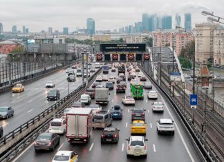 Массовый уход автобрендов и новый «Москвич». Главные события 2022 года