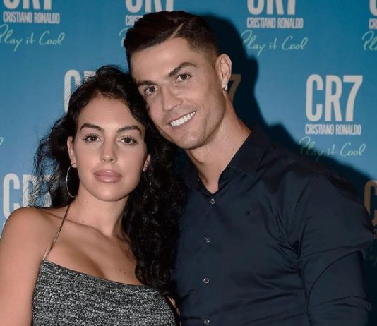 Роналду получил в подарок от жены Rolls Royce Phantom