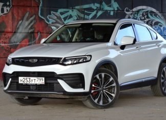 Тест кроссовера Джили Тугела: за что покупатели платят почти 4 млн рублей?