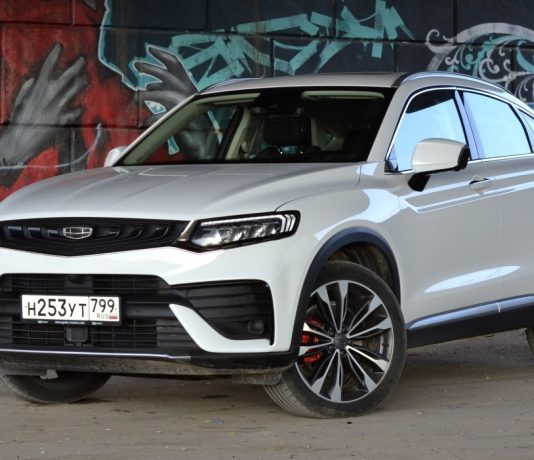 Тест кроссовера Джили Тугела: за что покупатели платят почти 4 млн рублей?