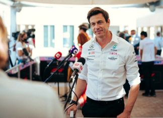 Тото Вольф назвал главную причину провала Mercedes в 2022 году