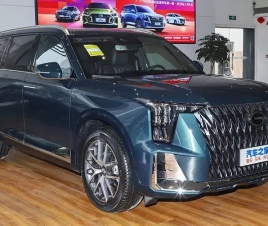 В России появится кроссовер GAC GS8 второго поколения