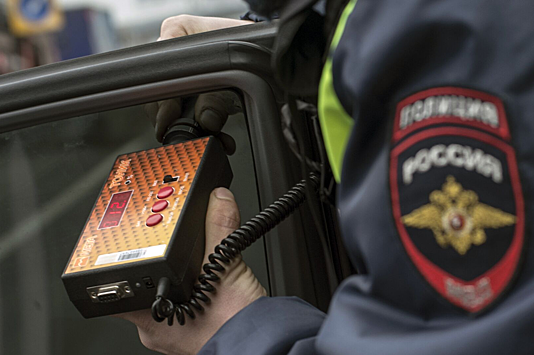 В России предложили ужесточить наказание за тонировку автомобилей