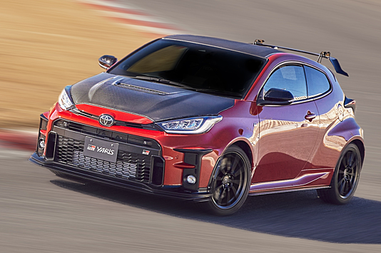 Toyota добавила хот-хэтчу GR Yaris больше спортивных деталей