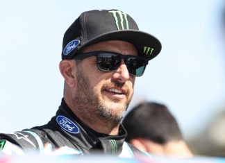 Американский гонщик Кен Блок погиб в аварии на снегоходе