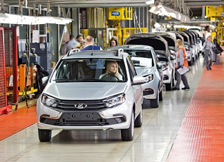 АвтоВАЗ вернулся к работе: автомобили собирают шесть дней в неделю