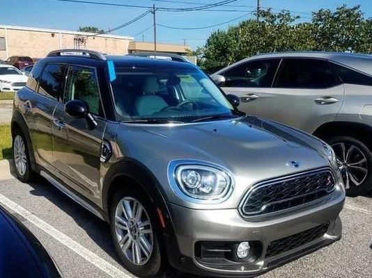 Эксперты назвали 8 дешевых кроссоверов с очень дорогим обслуживанием