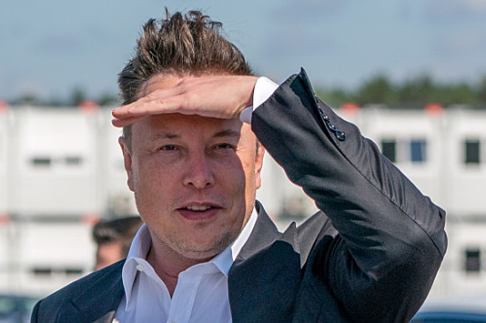 Bloomberg: Маск руководил созданием ролика, преувеличивающего возможности автопилота Tesla