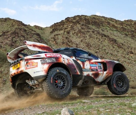 Герлен Шишери выиграл третий этап Дакара-2023, Мартин Мацик — быстрейший в грузовиках