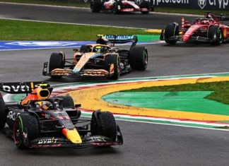 Команда McLaren создаст гибрид машин Red Bull, Ferrari и Mercedes?