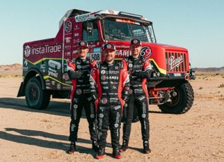 Лидер грузового зачёта Дакара после инцидента с болельщиком не вышел на старт очередного спецучастка