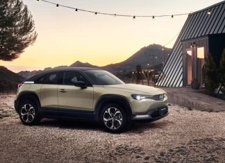 Mazda представила первую за 11 лет модель с роторным двигателем