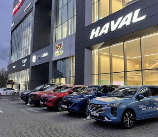 Минпромторг спрогнозировал рост продаж новых автомобилей в 2023 году