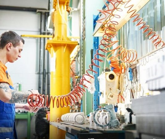 Москва представит инновационный двигатель для гоночного электромобиля