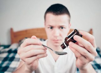 Можно ли пить корвалол за рулем? Отвечают врач и юрист