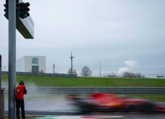 Роберт Шварцман вернулся за руль болида Формулы 1 во Фьорано