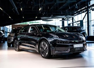 Российские дилеры начнут продажи лифтбэка Zeekr 2023 года выпуска