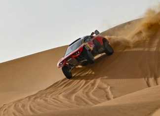 Себастьен Лёб выиграл пятый этап Дакара подряд и вышел на второе место в общем зачёте