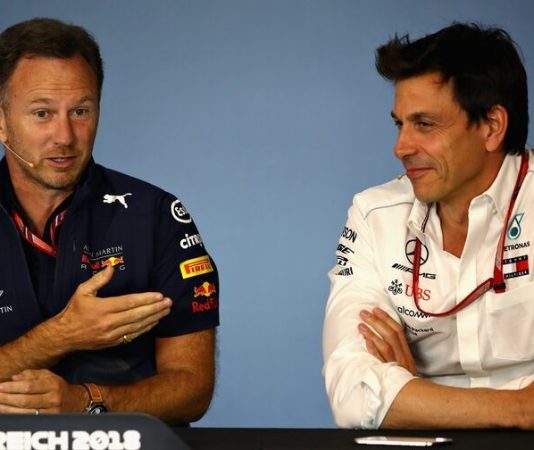 Тото Вольф: Кристиан Хорнер одержим мною