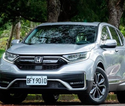 У российских дилеров появился кроссовер Honda CR-V