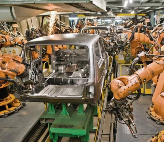 Упрощенные автомобили в России будут выпускать до 1 июня. Что важно знать