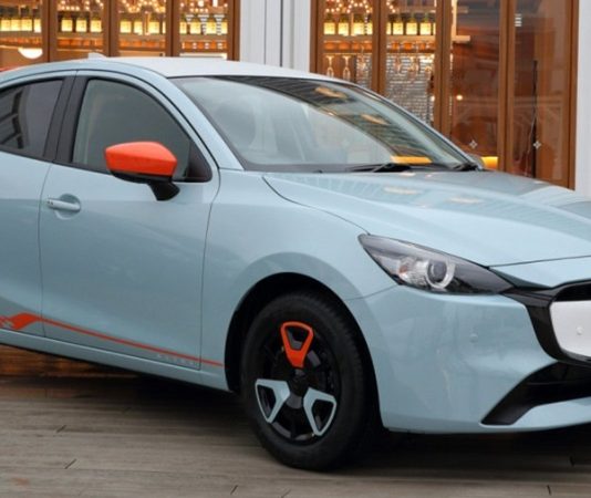 В Японии представили обновленную Mazda 2