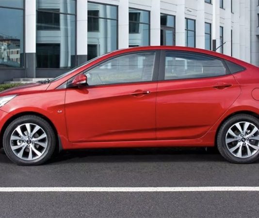 В продаже появились недорогие Hyundai Solaris из каршеринга