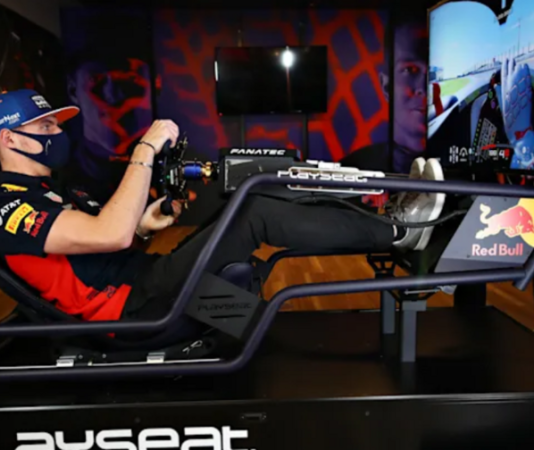 «Выставили себя дураками, Ферстаппена они больше не увидят». Босс Redline – о виртуальных «24 часах Ле-Мана»