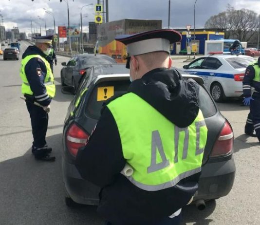 Что грозит водителям за езду с чужими номерами. Суд все объяснил
