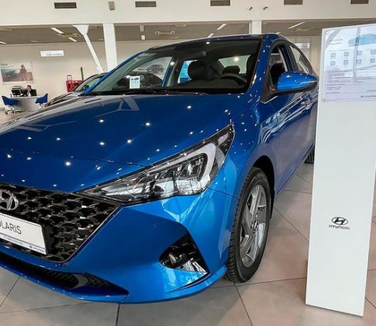 «Дальше только Lada и Китай». Какие иномарки еще можно купить в России