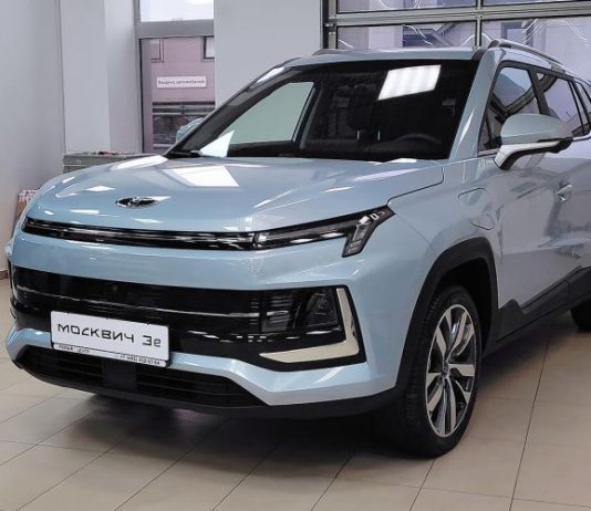Дилеры «Москвича» уточнили дату начала продаж электрических кроссоверов