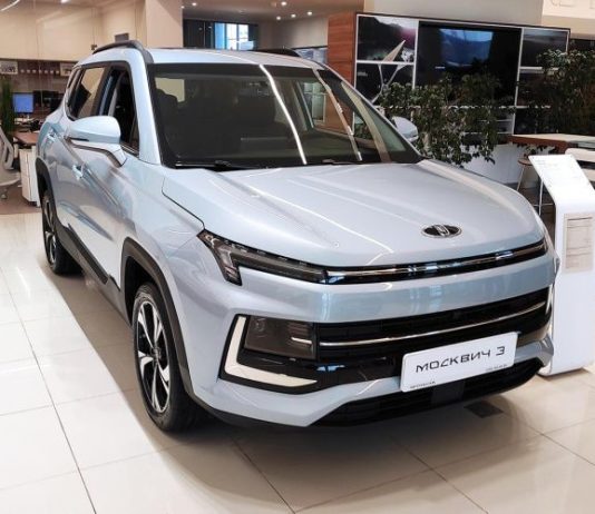 Дилеры начали продавать подогрев на «Москвич». Сколько придется заплатить