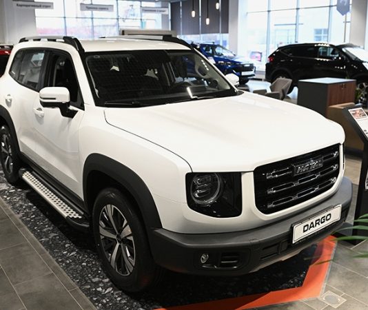 Эксперты объяснили высокие цены на китайские автомобили