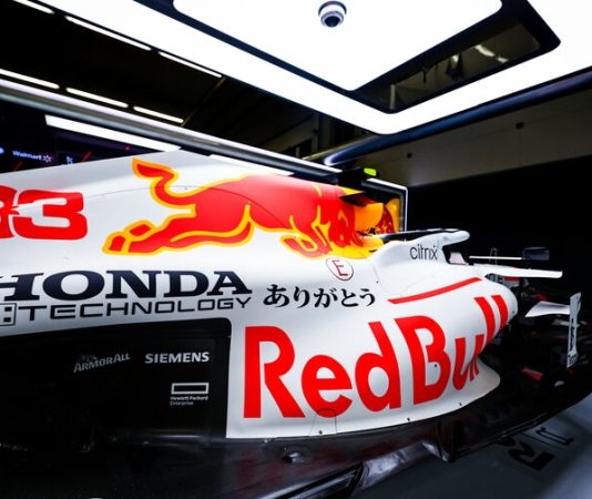 Ferrari добилась своего: Red Bull отказано в статусе нового моториста