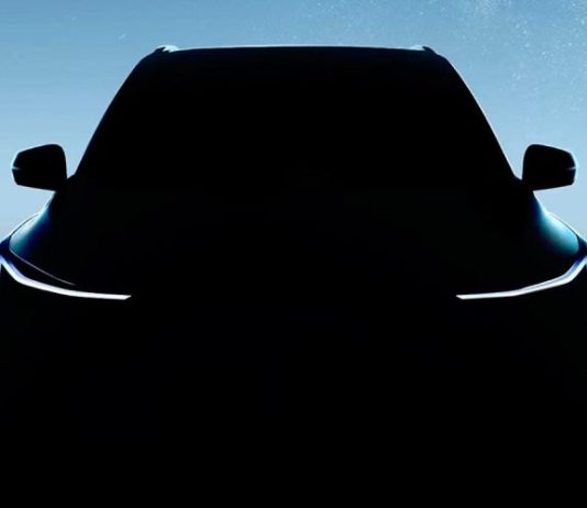 Geely представит новый премиальный кроссовер