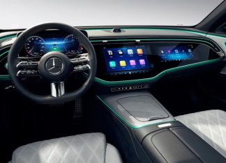 Mercedes показал интерьер нового E-класса