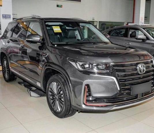 От нового «Москвича» до пикапа Lada. Что купить в феврале