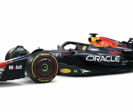 Red Bull Racing представила машину RB19 для сезона-2023