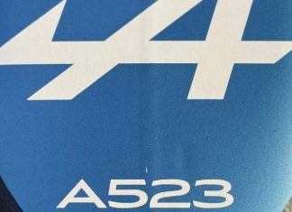 «Шпионская» фотография новой машины Alpine