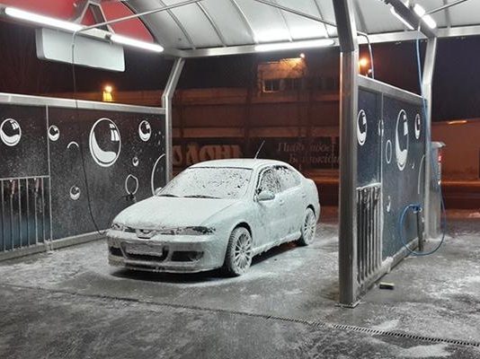 Стоит ли мыть авто зимой и как часто это нужно делать