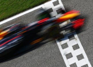 Сводные результаты зимних тестов Формулы 1: лучшие круги и километраж