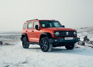 Таким должен быть УАЗ. Тест-драйв Tank 300