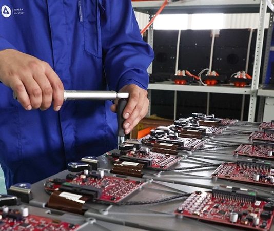 В Москве построят центр по выпуску батарей для электротранспорта