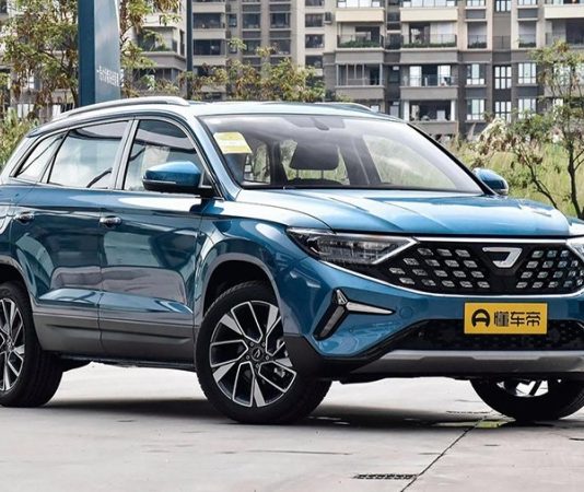 В России анонсировано появление кроссовера Jetta VS7