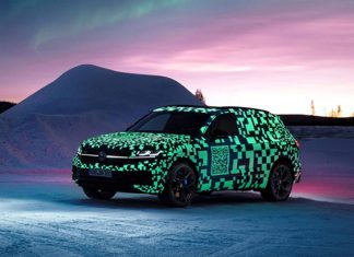 Volkswagen показала первые фото обновленного кроссовера Touareg