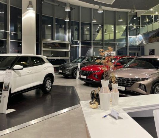 «Вы что, какая гарантия?!» Как дилеры теперь продают новые автомобили